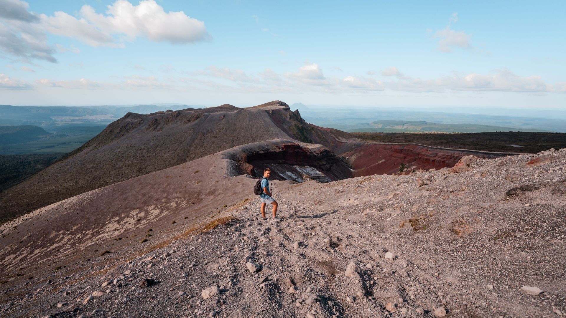 Mt-Tarawera.jpg